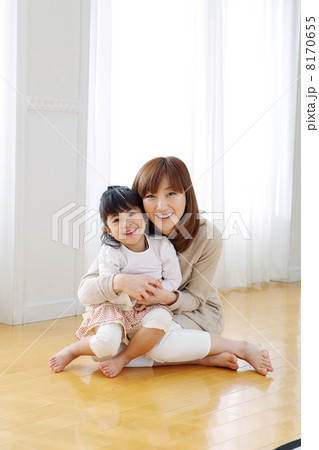 女性と女の子 女性と女の子 8170655