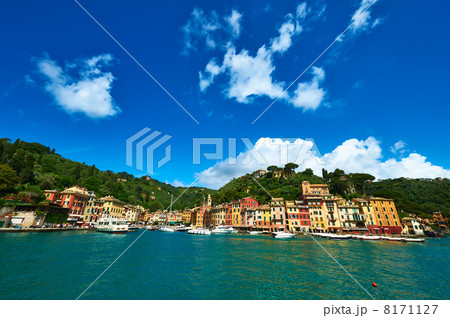Portofino village on Ligurian coast, Italy Portofino village on Ligurian coast, Italy 8171127