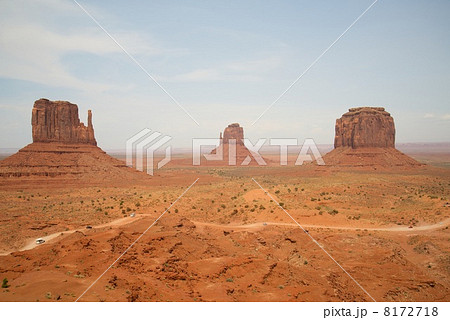 モニュメントバレー 8172718