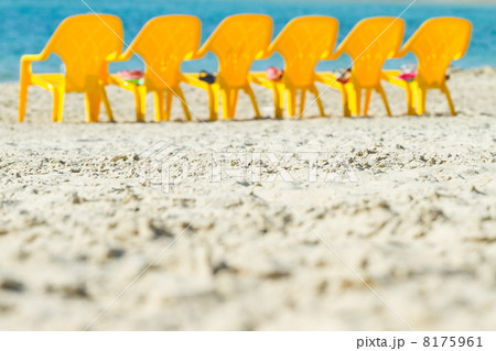 Sea and chairs Sea and chairs 8175961