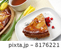 Tea cup, tulips and piece of an apple pie 8176221