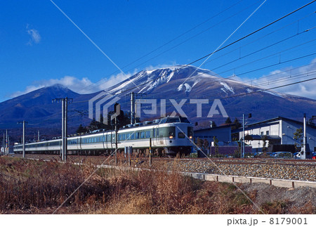 信越本線　１８９系 8179001