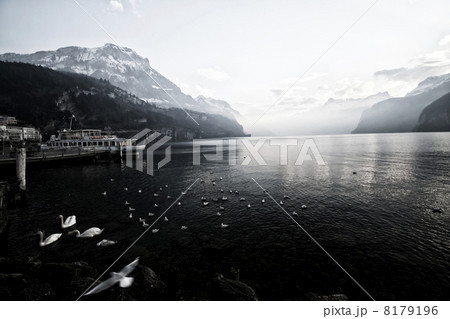 Beautiful lake in Switzerland 8179196