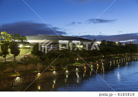 大阪城ホール夜景 8183819