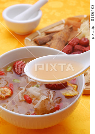 薬膳スープ 8186438