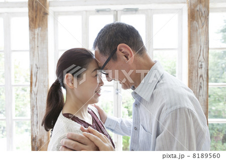 親密(仲良し) 親密(仲良し) 8189560