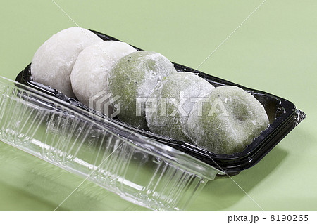 和菓子・パック入り大福・よもぎ餅 8190265