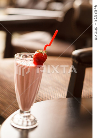 strawberry smoothie 8193846