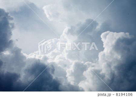 Dramatic sky with stormy clouds 8194106