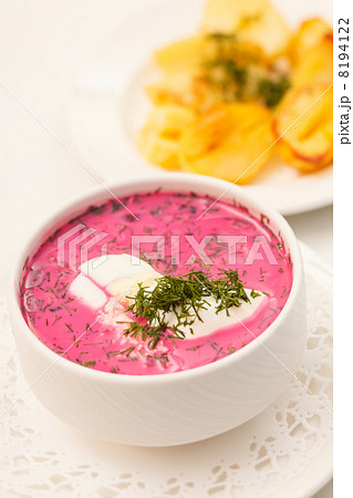 cold borscht 8194122