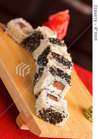 tasty sushi 8194832