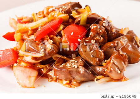 Liver with vegetables 8195049