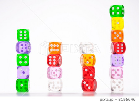 積み上げられたサイコロ 8196646