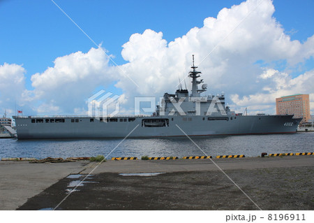 海上自衛隊　輸送艦　しもきた 8196911