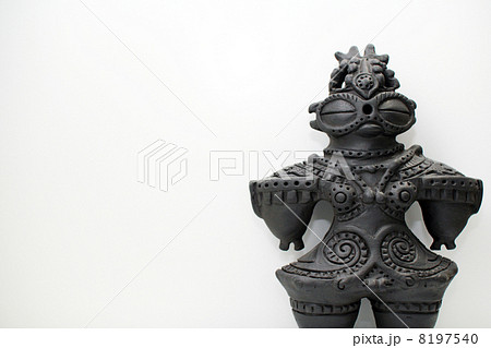 遮光器土偶 8197540