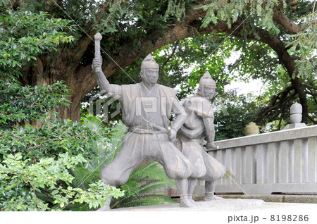 曾我兄弟 8198286