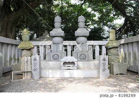 曾我兄弟の墓 8198289