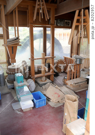 水車小屋 8202957