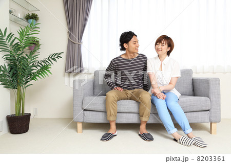 新婚夫婦 8203361