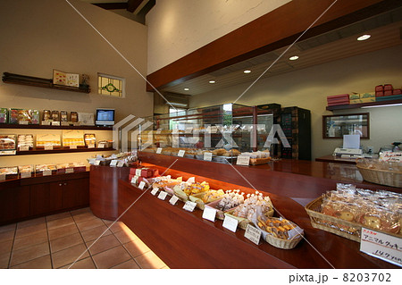 ケーキショップ 8203702