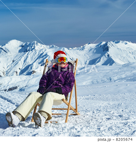 Apres ski at mountains during christmas 8205674