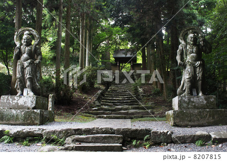 両子寺仁王像 両子寺仁王像 8207815