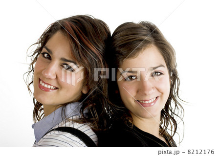 Beautiful female twins Beautiful female twins 8212176