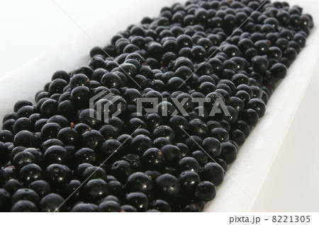 elderberries on a styrofoam container 8221305