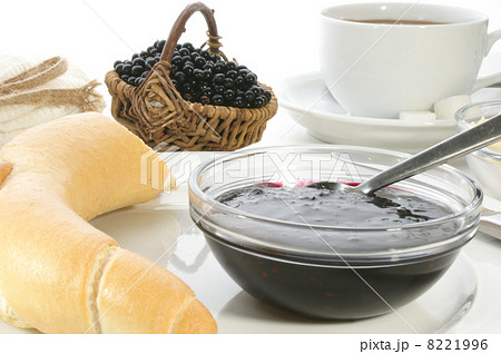 breakfast with elderberry jam 8221996