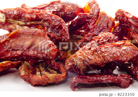 sun-dried tomatoes 8223350