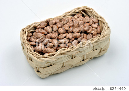organic pinto beans are good for stew or soup 8224440