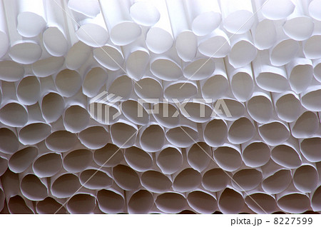 paper to make your own unhealthy cigarette 8227599