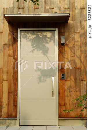 玄関ドア 8228324