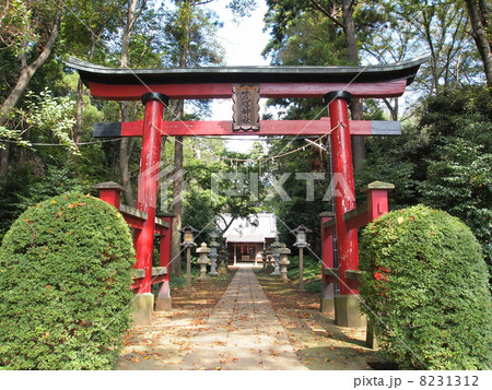 流山・茂侶神社 8231312