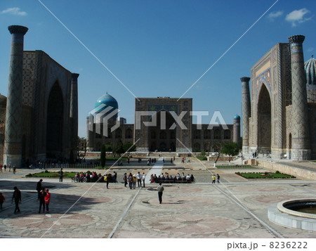 レギスタン広場のティラカリ・メドレセ レギスタン広場のティラカリ・メドレセ 8236222