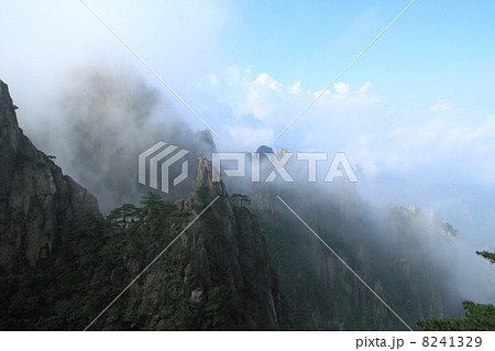 世界遺産 中国 黄山の絶景 世界遺産 中国 黄山の絶景 8241329