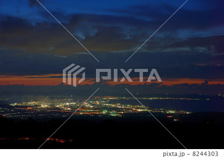 光る弓ヶ浜 8244303