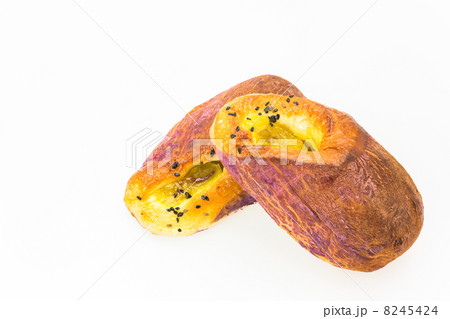 焼き芋パン　２個 8245424