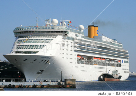 コスタビクトリアの入港風景 8245433