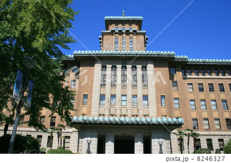 横浜三塔の一つキングの塔（神奈川県庁本庁舎）を訪れて 8246327