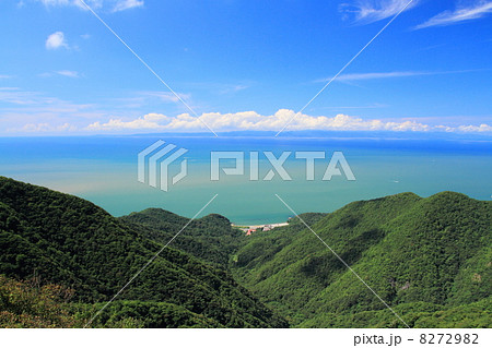 弥彦山スカイラインからの眺め 8272982