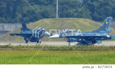 F-2 タキシング 8273654