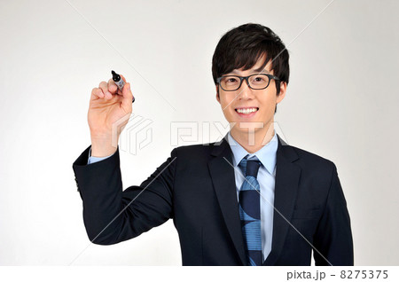 ビジネス_1900947_ods 8275375