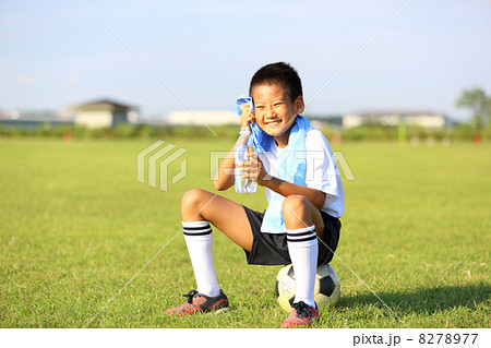 サッカー少年 8278977
