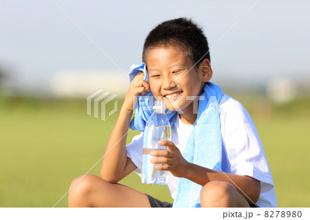 サッカー少年 サッカー少年 8278980