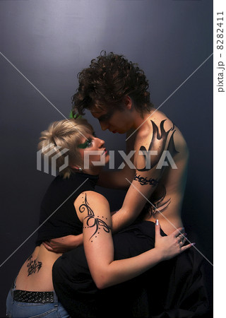 Tatto Couple Tatto Couple 8282411