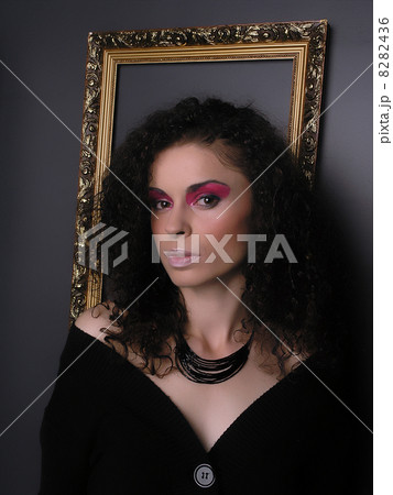 Theater MakeUp 8282436