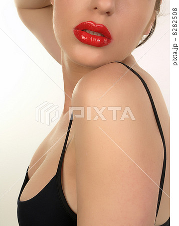Makeup closeup 8282508