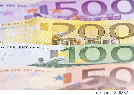 Euro Money Macro Euro Money Macro 8282822