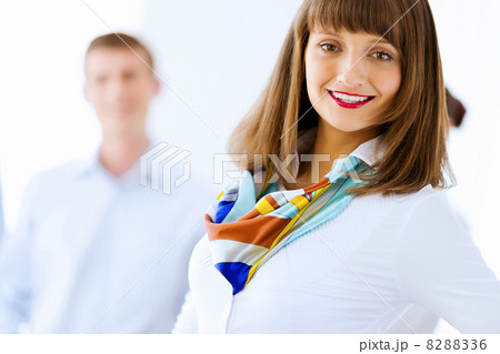 Group of businesspeople 8288336